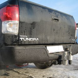 ToyotaTundra (кузов,бампера)
