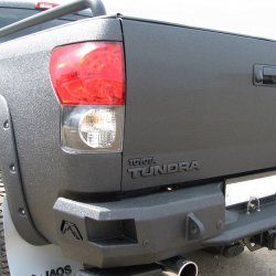Toyota Tundra BlackOut